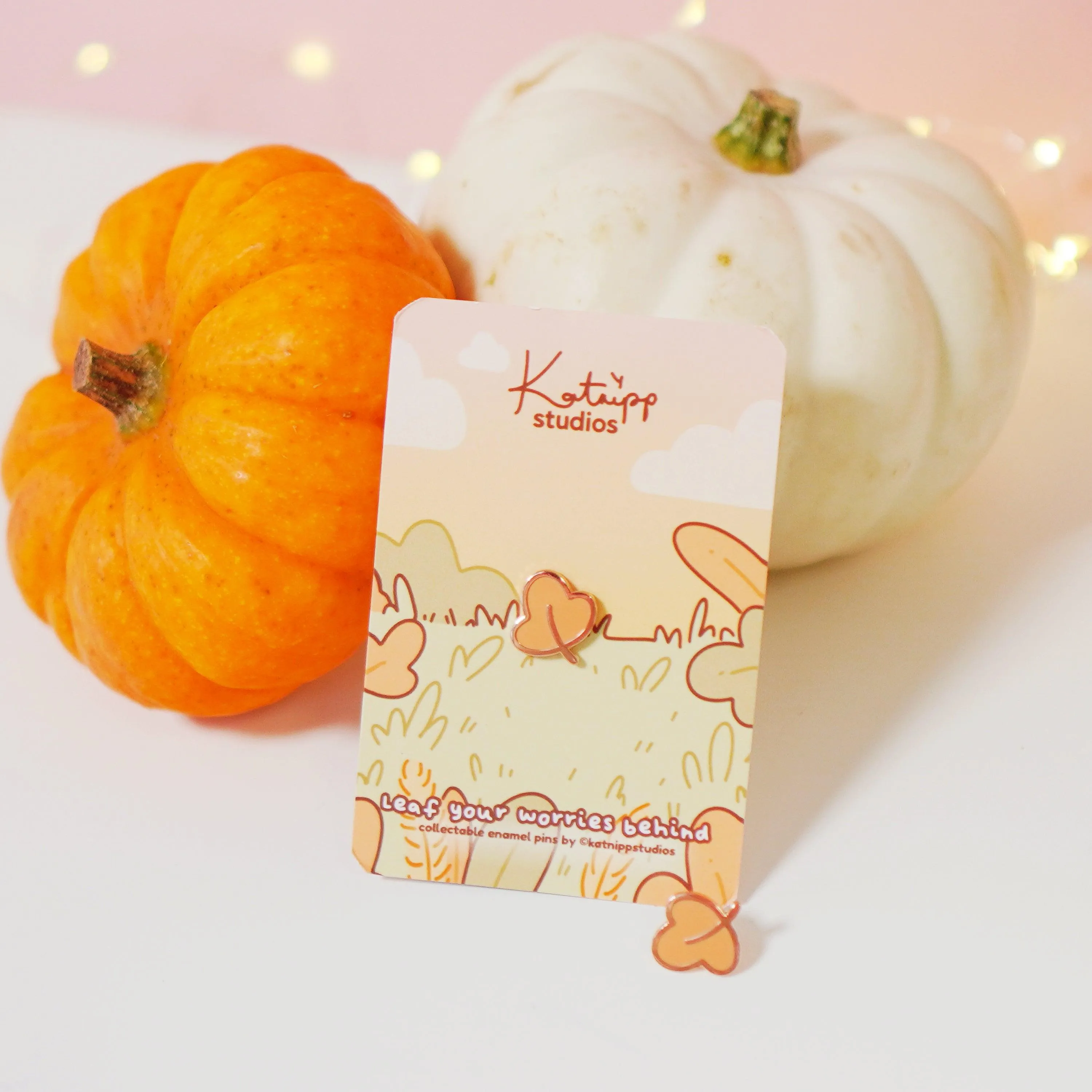 Mini Autumn Leaf Enamel Pin | Kawaii Hard Enamel Fall Pin | Cozy Autumn Accessories