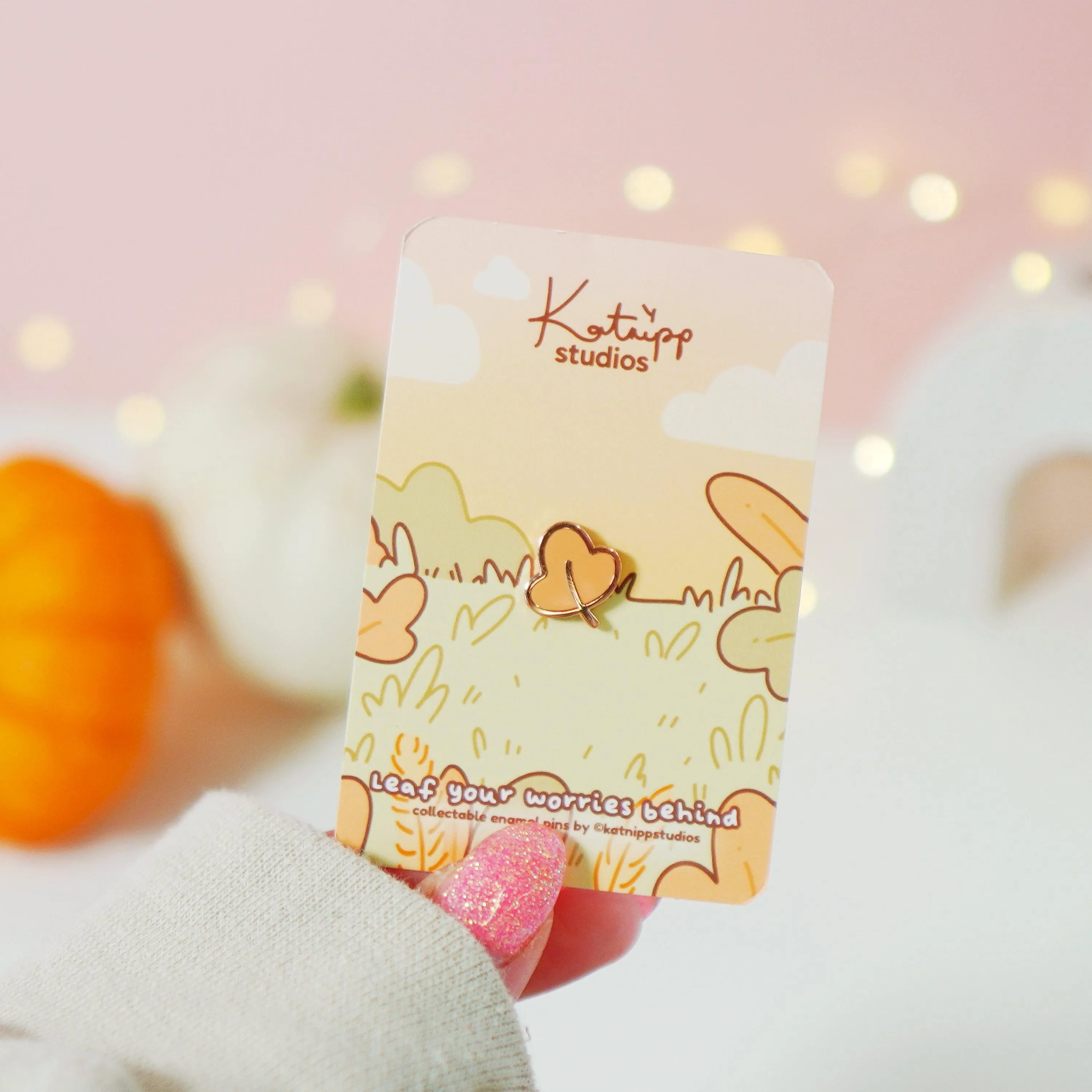 Mini Autumn Leaf Enamel Pin | Kawaii Hard Enamel Fall Pin | Cozy Autumn Accessories