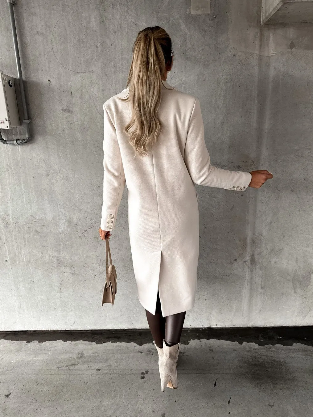 Miya - Elegant Double-Breasted Winter Coat